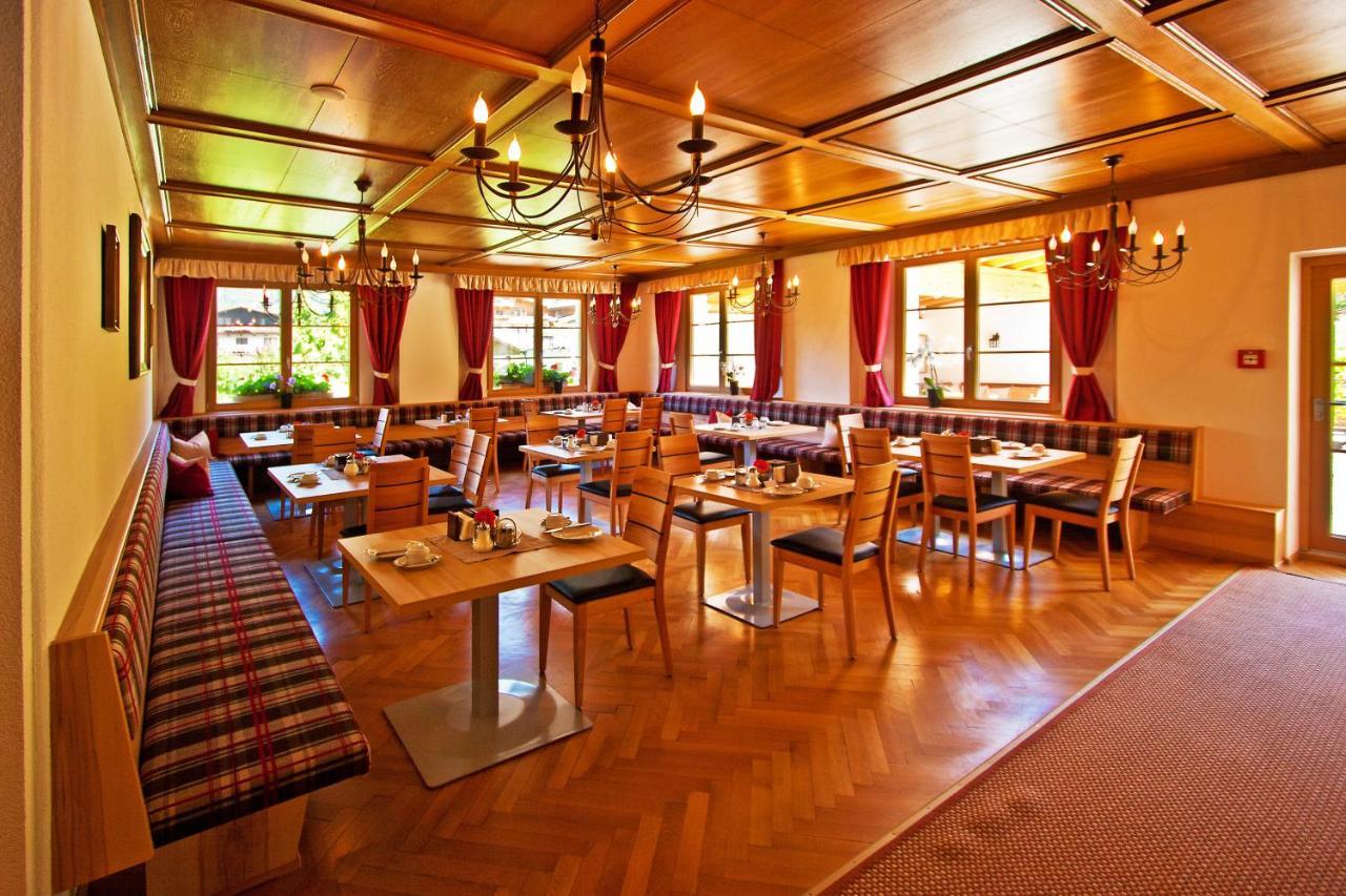 Landhotel Rauchenwalderhof Mayrhofen Exterior foto