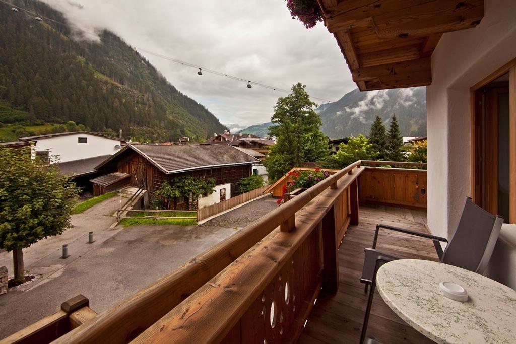 Landhotel Rauchenwalderhof Mayrhofen Quarto foto