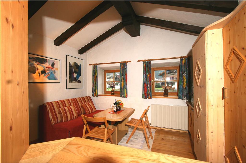 Landhotel Rauchenwalderhof Mayrhofen Quarto foto